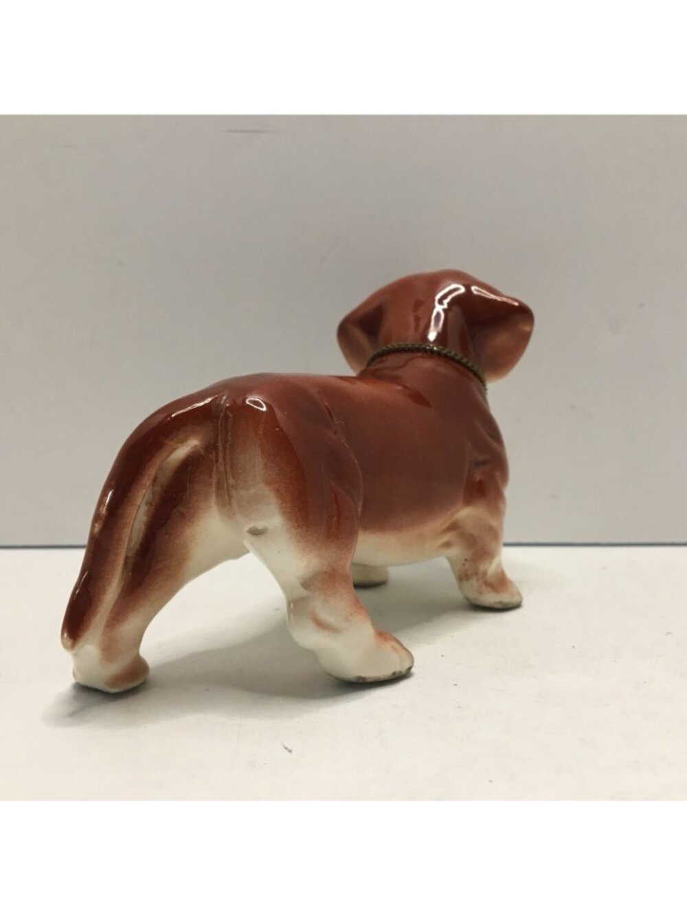 Ceramic Dachshund Dog Hand Painted Figurine Red Brown Collar Chain Japan - Picture 6 of 12